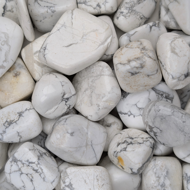 Howlite Tumble