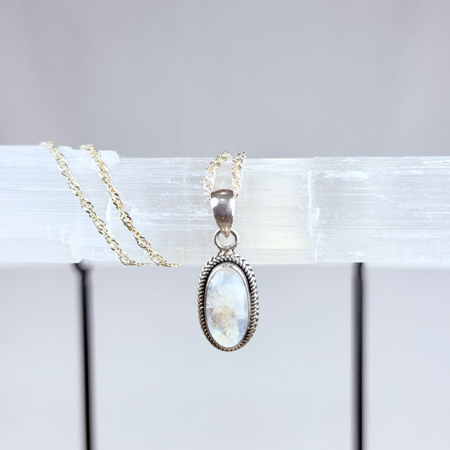 Moonstone 925 Pendant Necklace