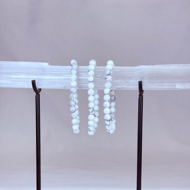Howlite Crystal Bracelet Rounded