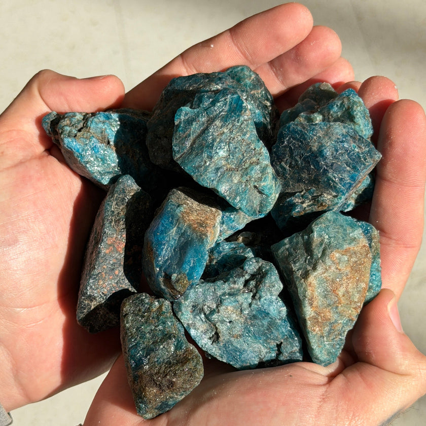 Blue Apatite Rough Stone between 55-75g
