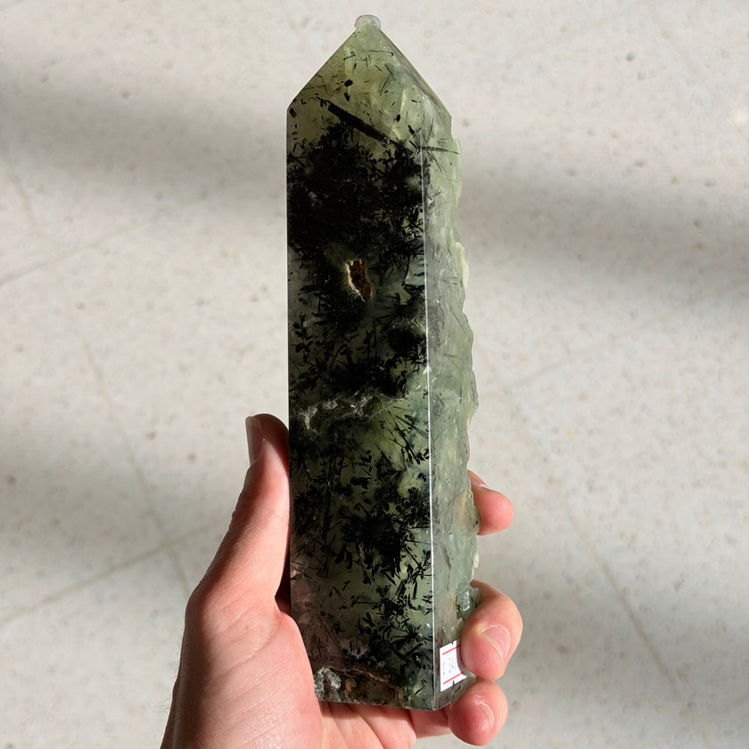 Botryoidal Prehnite with Epidot Tower (C)